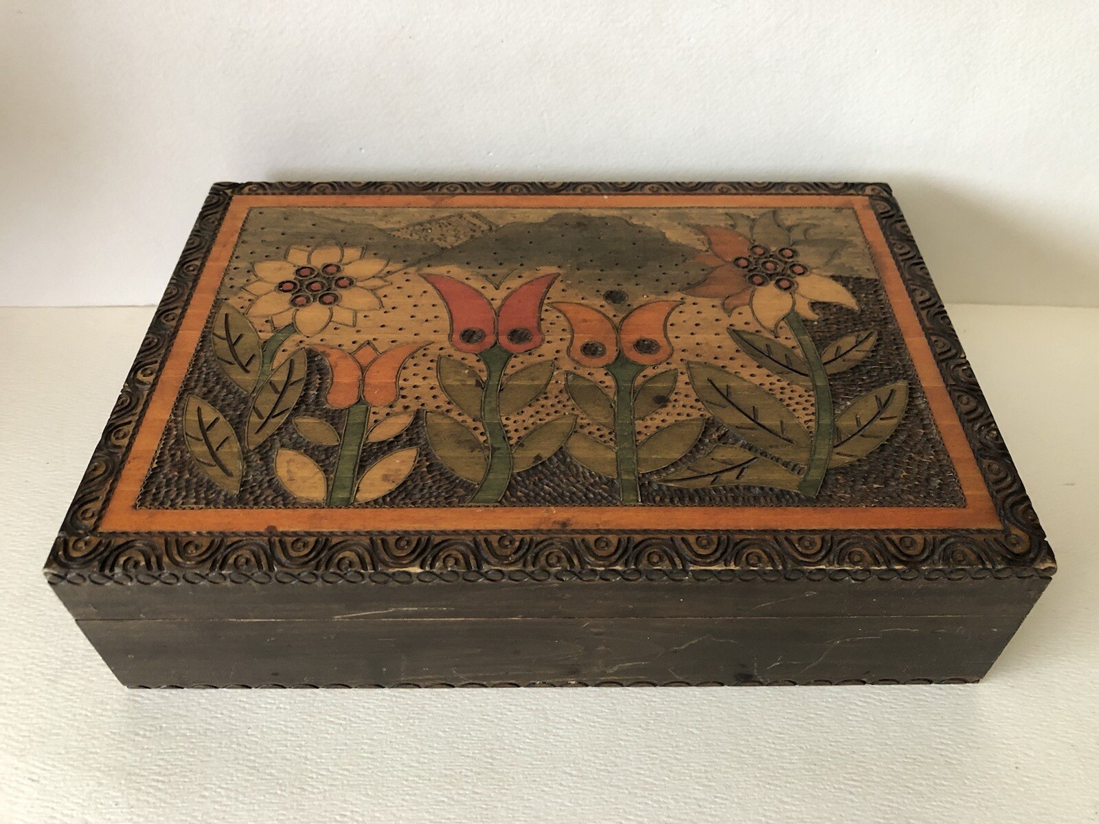 Picture 3 of 9