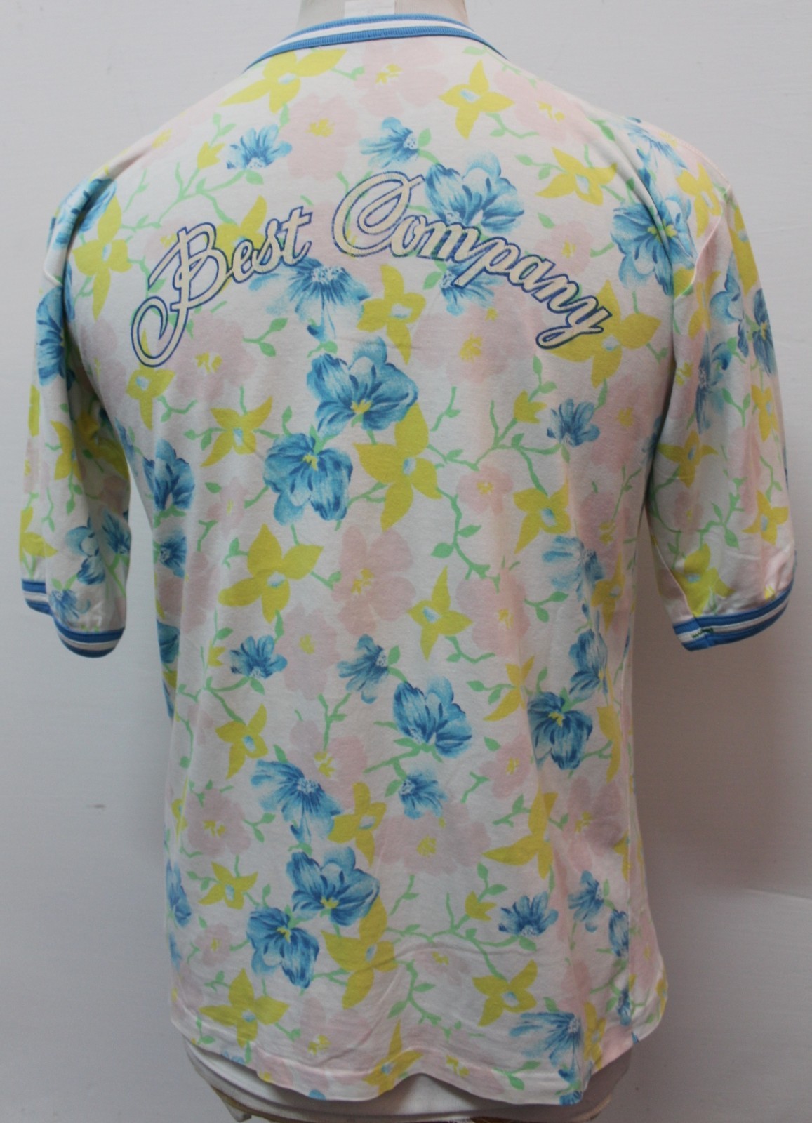 BEST COMPANY VINTAGE WOMAN JERSEY SHIRT COLLECTION CASUAL JERSEY ITALY SIZE 8 image 2