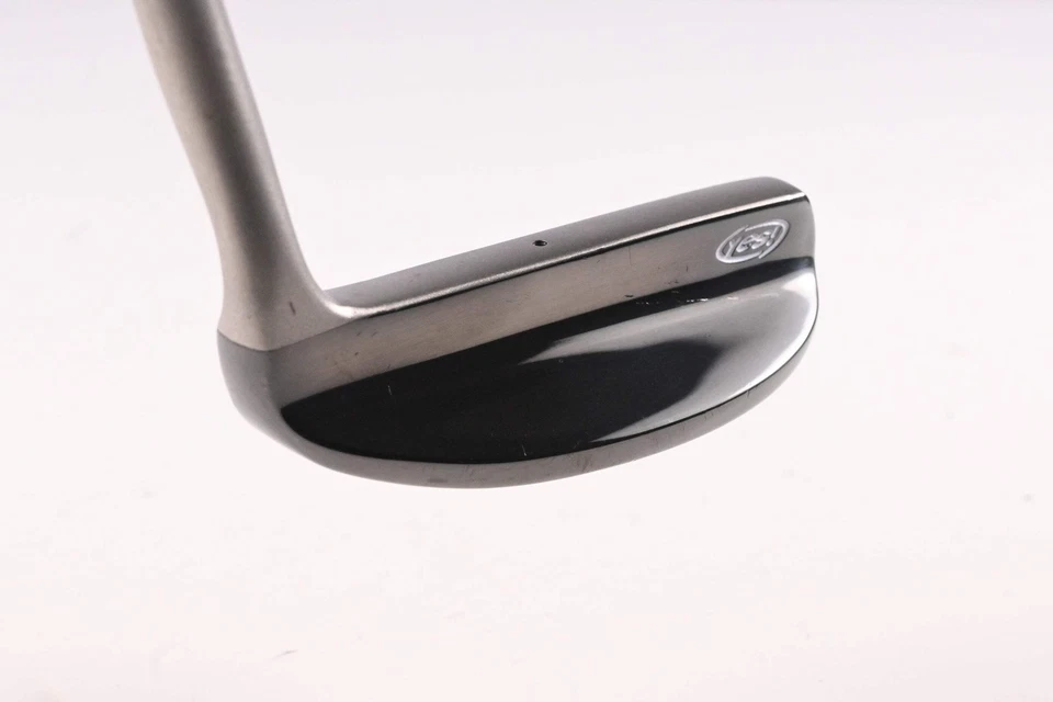 Yes! C-Groove Sophia Putter / 34 Inch - Image 3 of 4