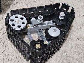 Lego 21303 WALL E Disney PIXAR (Not Complete)