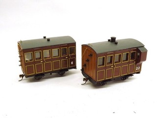 Kit/Scratch Built Narrow Gauge x2 4 Wheel Coaches Brown (On30/NG7 Scale) Unboxed