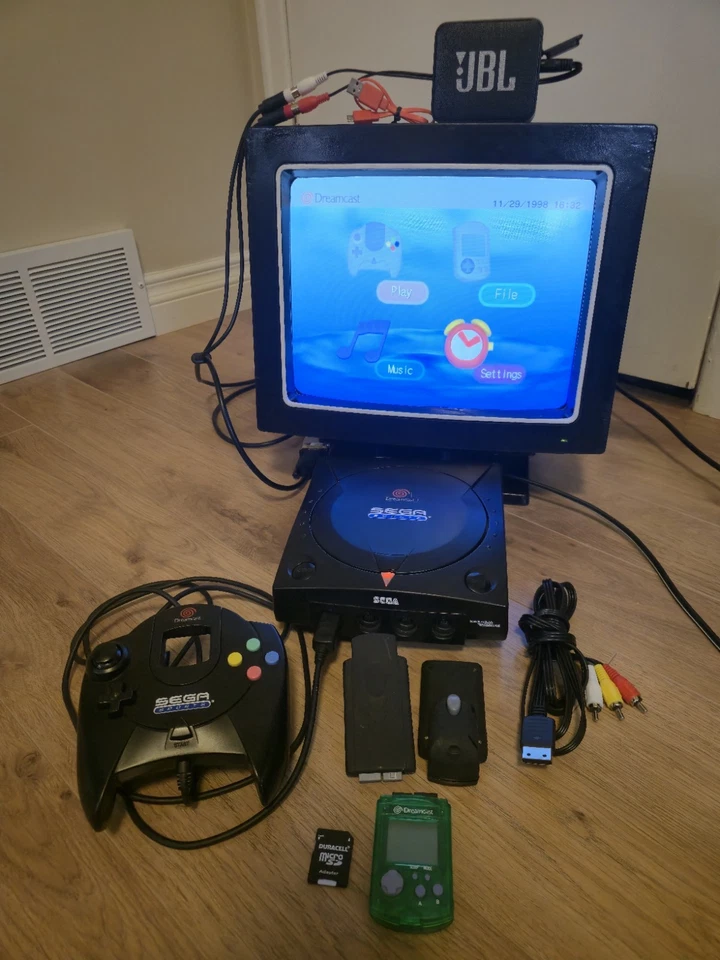 Sega Dreamcast 512GB GDEMU Console Bundle Controller + VMU Memory Card Cords Lot - Image 2 of 4