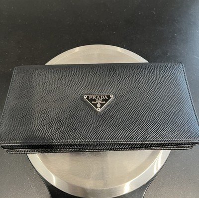 Vintage Never Used Prada Black Vela Bifold Long Wallet (Art. B5512 