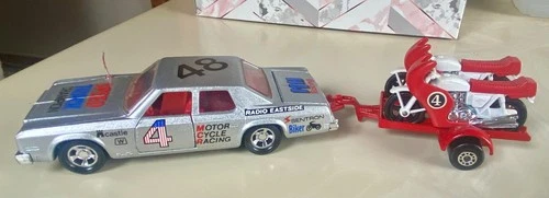 MATCHBOX LESNEY Super Kings K-91 Plymouth Grand Fury Honda Motorcycle Racing Set