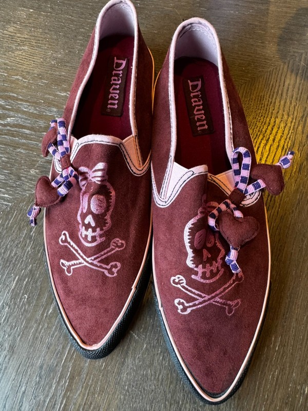 Draven Maroon Pink Black Pointy Slip On Skull Cross Bones W4  Sneaker Shoes Sz10