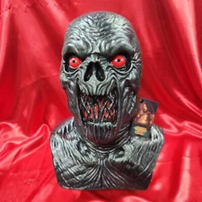 STUDIO 666 - SHADOW DEMON MASK by Trick or Treat Studios