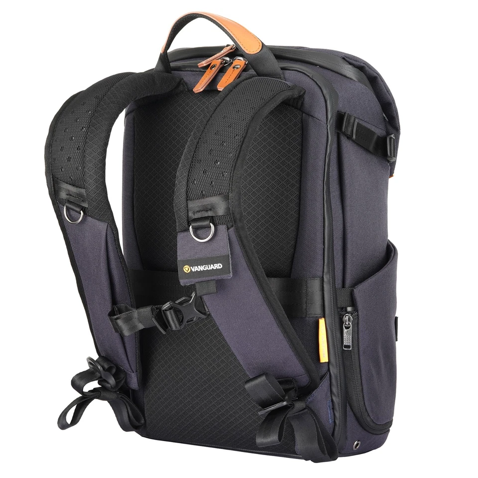VANGUARD VEO CITY B42 MEDIUM CAMERA BACKPACK W/ POUCH (Navy) - Image 4 of 4