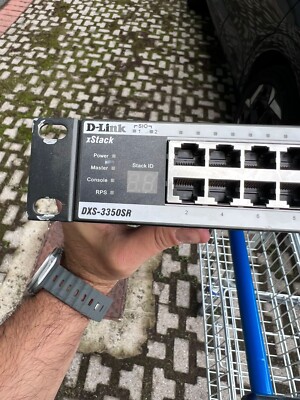 D-Link DXS-3350SR Switch Rack