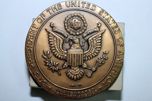One Richard Nixon 37th President of the United States of America (NUM1063) - Picture 7 of 11