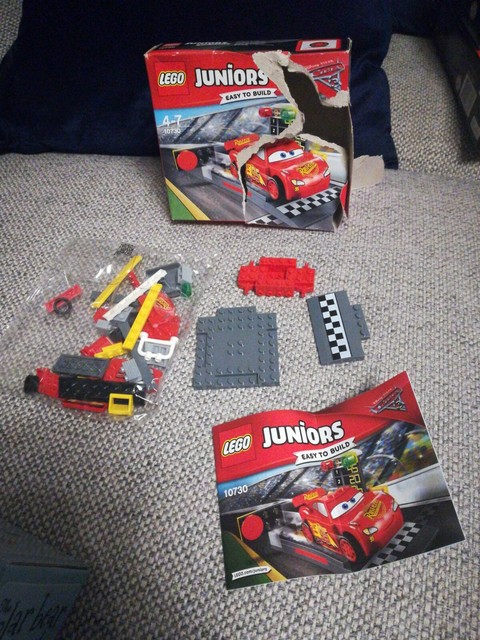 lego juniors lightning mcqueen speed launcher 10730 building kit