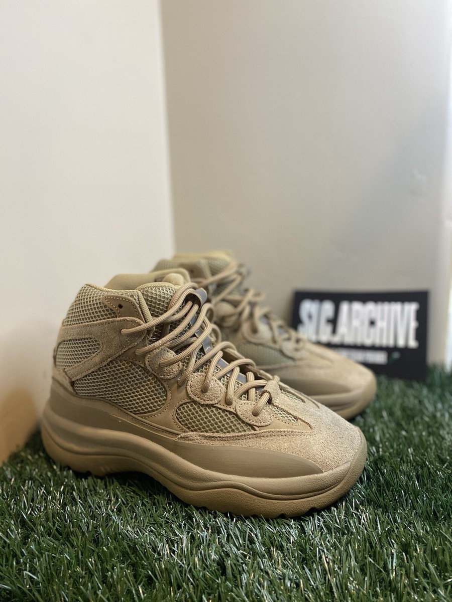 Oil Yeezy Thick Suede Desert Boot On Feet Yeezy Desert Boot Salt