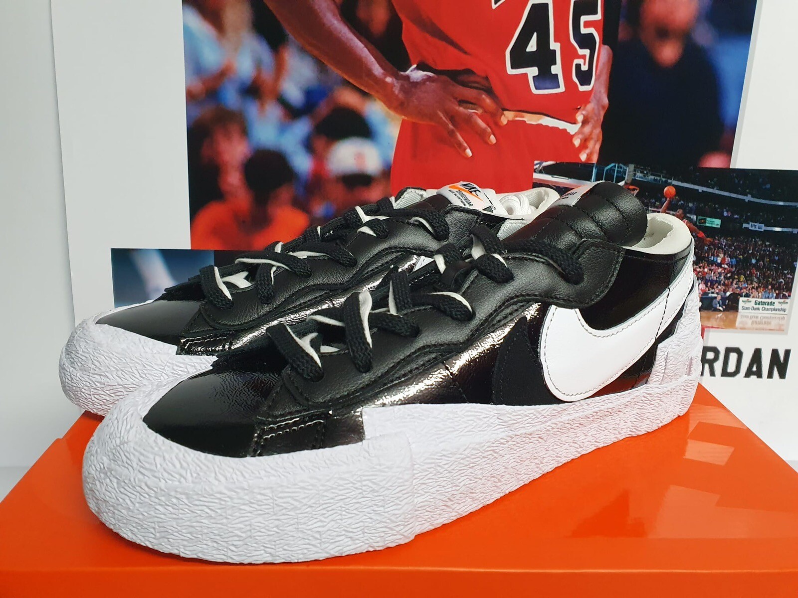 SACAI X NIKE Nike Blazer Low x Sacai Nero Pelle Verniciata Uomo UK 9 EUR 44 (DM6443 001)