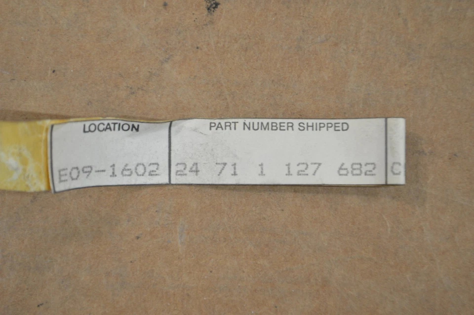 BMW E23 733i 735i КОРОБКА ПЕРЕДАЧ ПОПЕРЕЧНЫЙ ЭЛЕМЕНТ 24711127682 НОВЫЙ OEM - Изображение 4 из 4