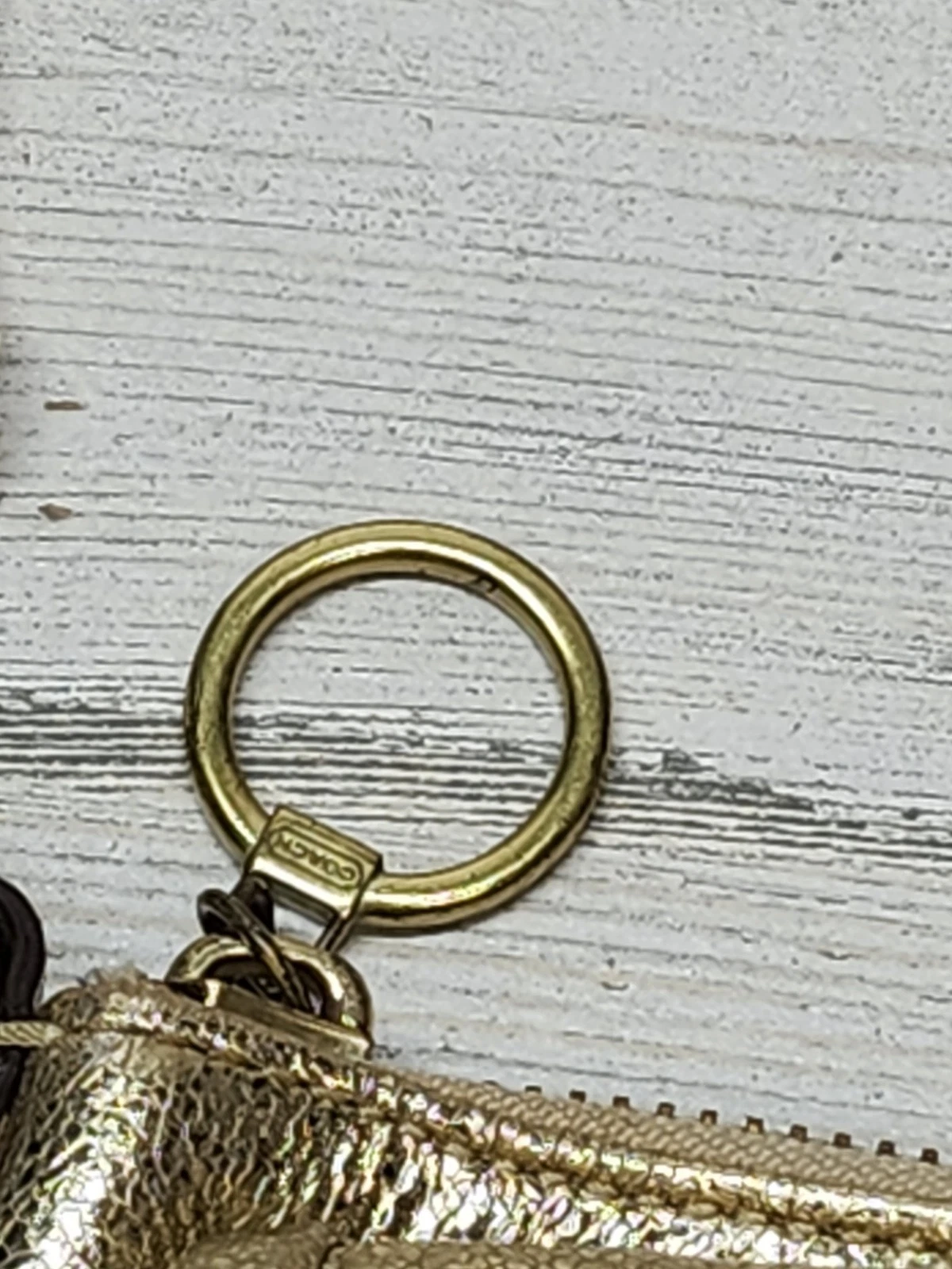 Borsa Coach Poppy vintage a tracolla piccola groovy oro metallizzato