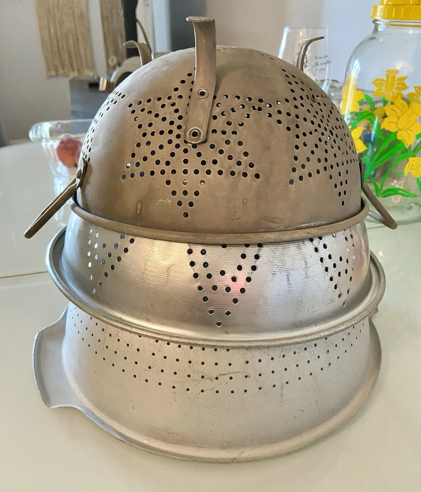 Bundle Lot Vintage Aluminum Strainer Colanders For Crafts Suncatchers Planters