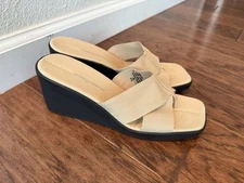 EASY SPIRIT Shoes Size 8 Narrow **& 20% OFF if you buy 4 items I sell !!**