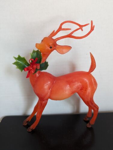Vintage  Hard Plastic Red Reindeer With Holly Wreath Collar - 第 1/13 張圖片