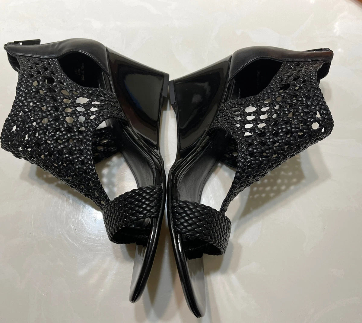 Donald pliner jolie wedge sandal clearance