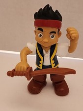 Figura de acción pirata de Jake y el País de Nunca Jamás de Disney con espada y botas banda roja