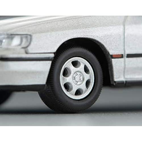 Tomica Limited Vintage NEO 1/64 LV-N220b Subaru Legacy Touring