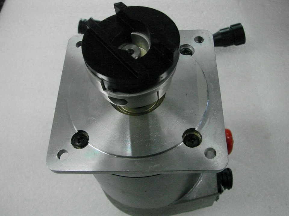 API Controls MH342-10 Motor, 650oz-in, 3/8" Shaft, NEMA 34  w. Cable & Coupling - Image 4 of 4