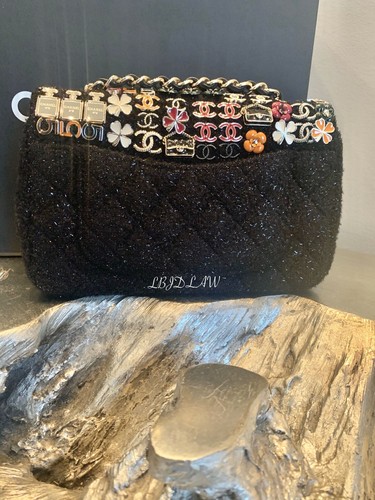 CHANEL Minaudière Gold CHARMS Mini Flap Bag Leather Tweed *LTD ED* A69900Y09339 - Picture 3 of 14