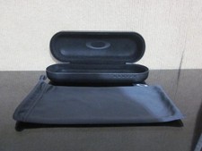 Oakley Eye Glasses Hard Case Black Faux Leather Clamshell With Black Dust Bag Q