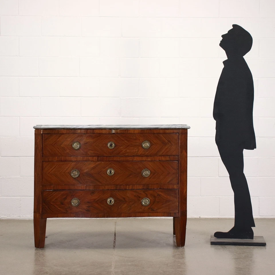 Cajonera neoclásica nogal Italia siglo XVIII Foto 2 de 4