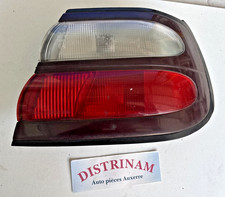 Feu arrière Nissan ALMERA