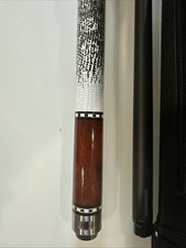 Taizhou Custom Pool Cue 19 oz – Turquoise/White Inlay, Wood Grain Butt.