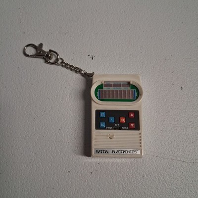 Vintage 1977 MATTEL ELECTRONICS Football I Handheld Game - Works