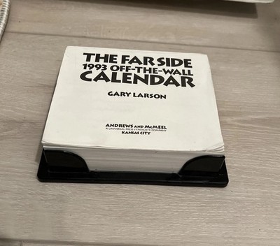 THE FAR SIDE 1993  OFF THE WALL GARY LARSON Desk Calendar NO BOX ANDREWS MCMEEL 