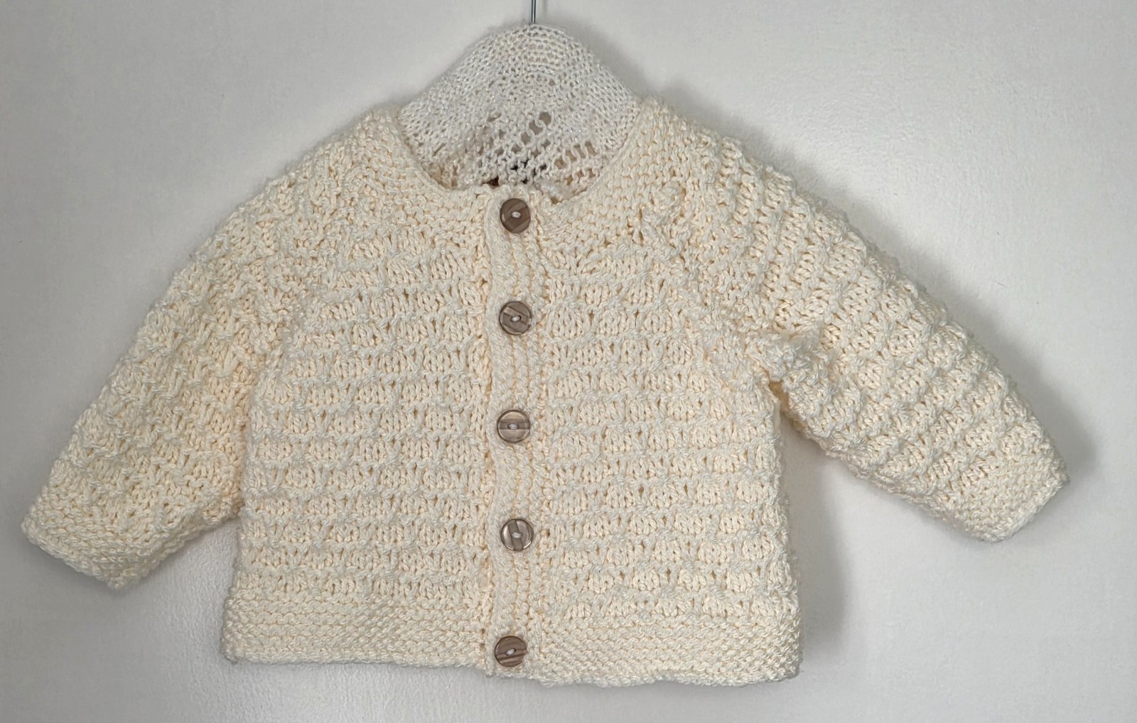 Hand Knitted Baby Cardigan & Hat in Cream Chunky Wool Age 12-18 Months BRAND NEW image 6