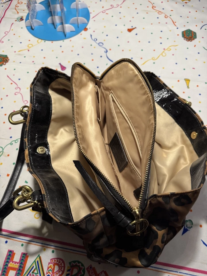 Bolsa tote vintage Cheetah Coach grande - Imagem 3 de 4