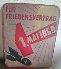 altes Pappschild F&uuml;r Friedensvertrag 1. Mai 1959 Schild