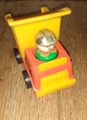 Vtg Fisher Price Little People Construction Lift Load Dump Truck Orange w/Worker