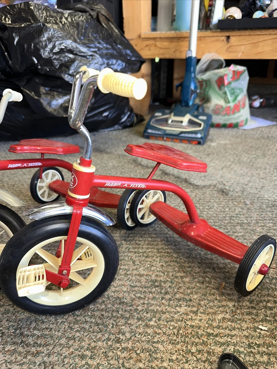 Radio flyer best sale 3 wheel tricycle