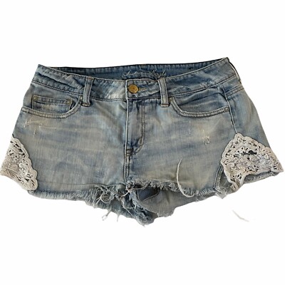 American Eagle 10 *READ* Y2K Crochet Distressed Jean Shorts - Main Image
