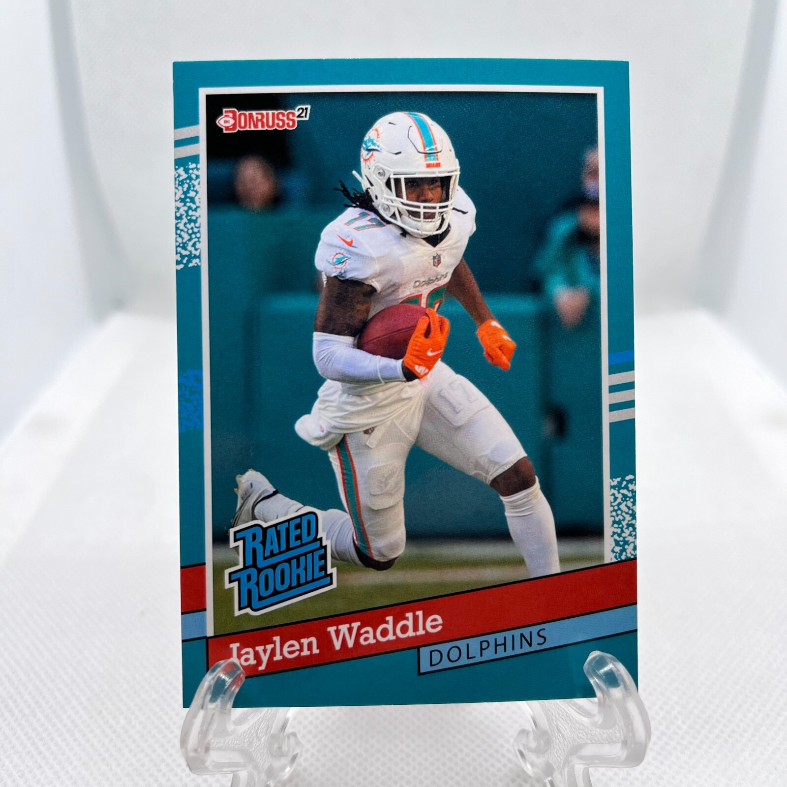 2021 Panini Instant NFL Rated Rookie Retro /2231 Jaylen Waddle #BW6 Rookie RC