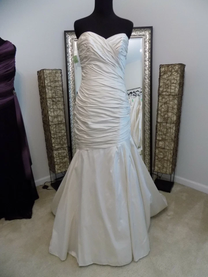 Paloma Blanca tamanho 8 cor champanhe - Imagem 2 de 4