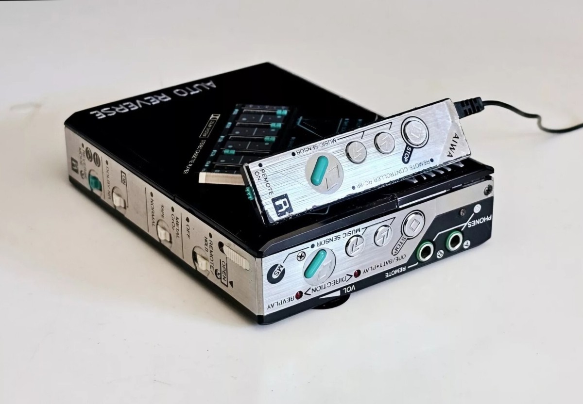 AIWA Cassette Player HS-G8 オートリバース AIWA Cassette Player HS