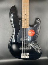 Fender Squier Classic 70  s Jazz Bass 4 String - Black Metallic OPEN BOX 