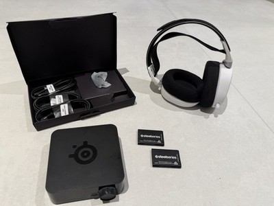 SteelSeries Arctis Pro Wireless Headset Weiß + Transmitter Station + Kabel 
