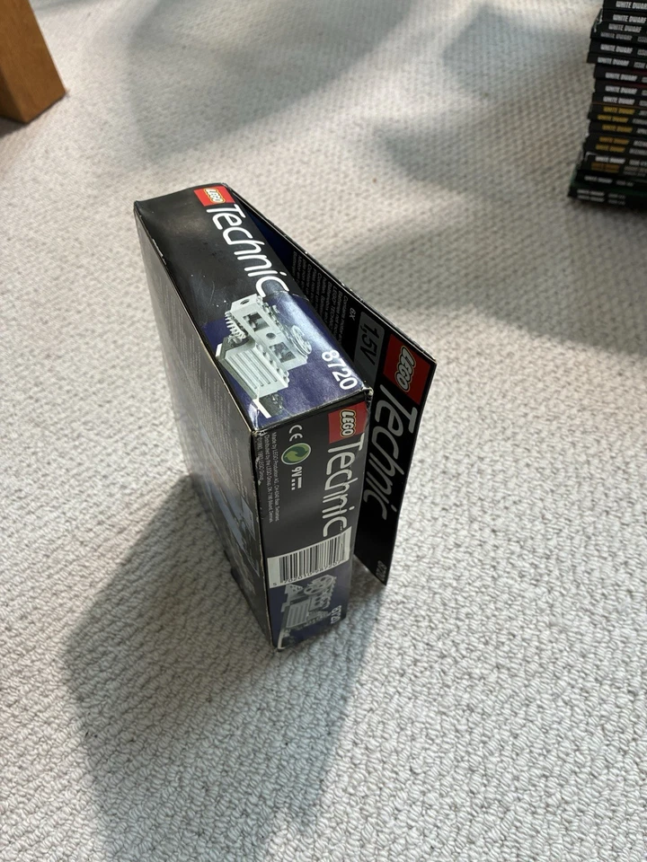 LEGO 8720, photo 3 of 5