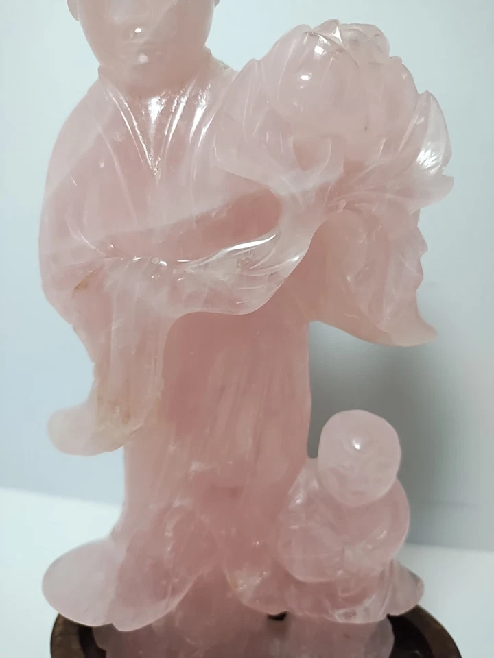 Antigua estatua china tallada de cuarzo rosa cristal Kwan Yin Guanyin mujer niño Foto 4 de 4