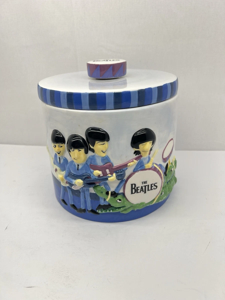 The Beatles St. Pepper's クッキージャー陶器製 限定品 Amazon.com: Vandor The Beatles Limited Edition Yellow Submarine