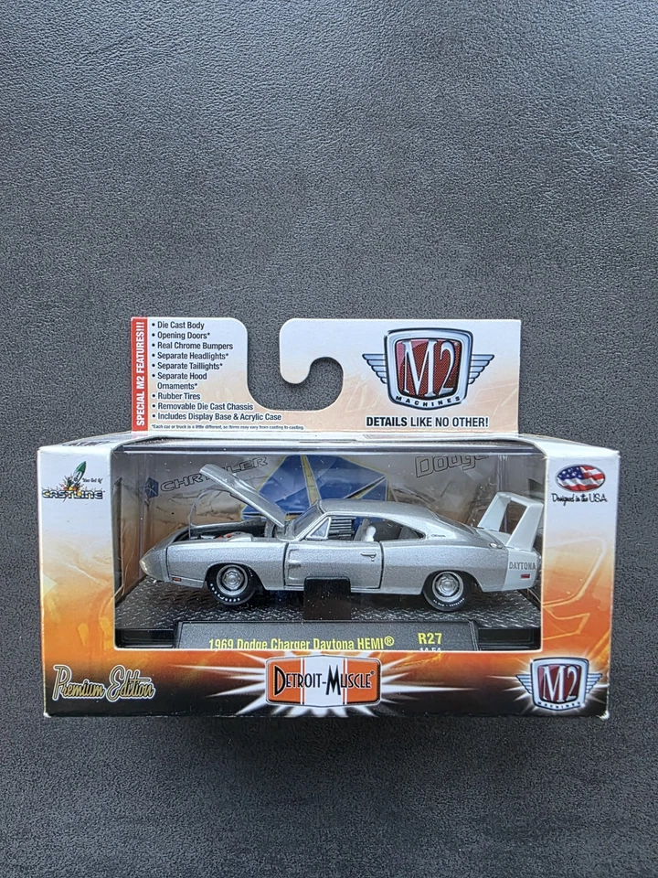 1:64 M2 Machines, Mopar Sammlung, Plymouth, Dodge, HEMI, Cuda, Roadrunner *OVP* - Bild 3 von 4