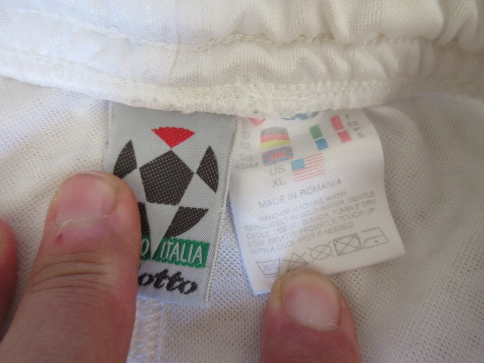 Short football LOTTO vintage blanc made in Romania F 5 I 52 XL - Photo 2/4