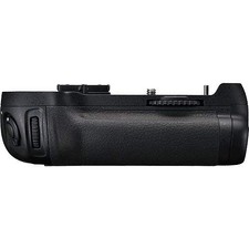 Nikon MB-D12 Multi Battery Power Pack