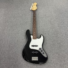 Basso elettrico Fender Jazz Bass